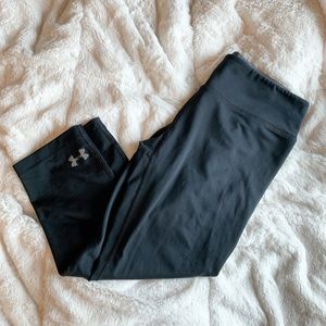 Under armor cropped leggings